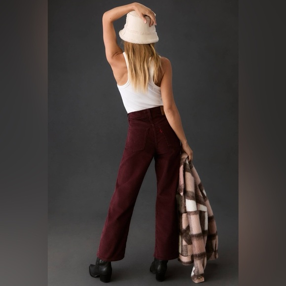 ๐ Levi's Burgundy Ribcage High-Rise Straight Ankle Corduroy Jeans - Size 29 - Picture 4 of 7